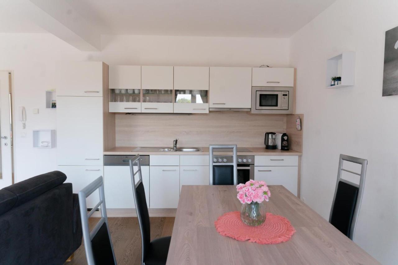 Apartment Falamingo Velden Velden am Wörthersee Eksteriør billede